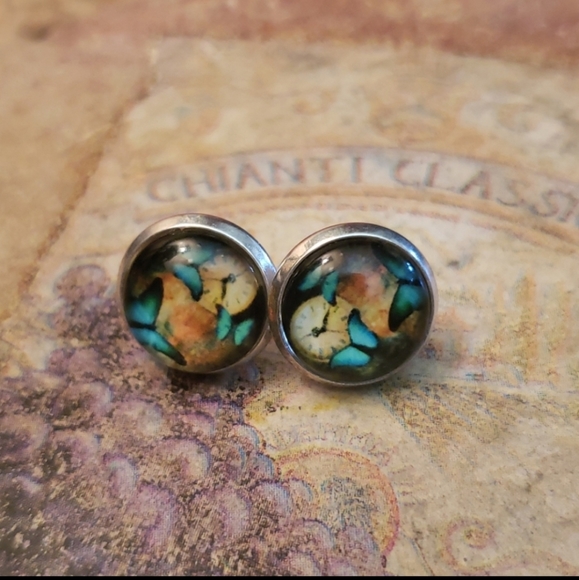 Timeless Butterfly Set - Picture 6 of 6